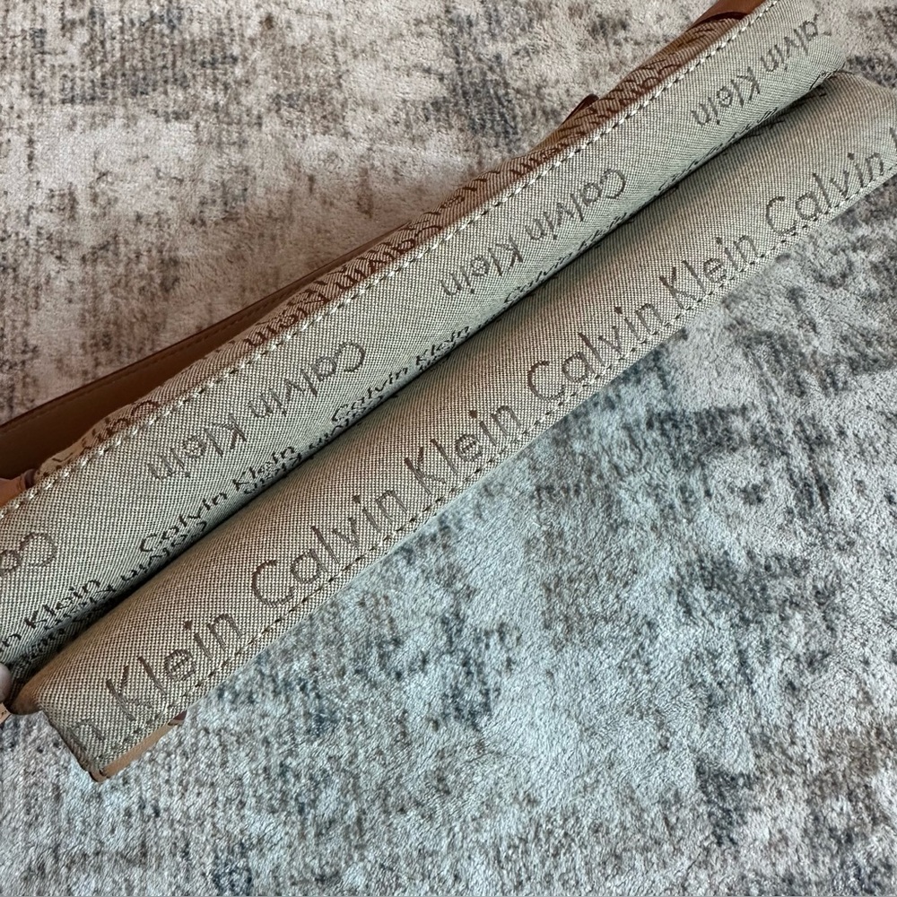Rare Vintage Calvin Klein Y2K Tan
Monogram Canvas Leather Shoulder Bag Baguette - Picture 6 of 13